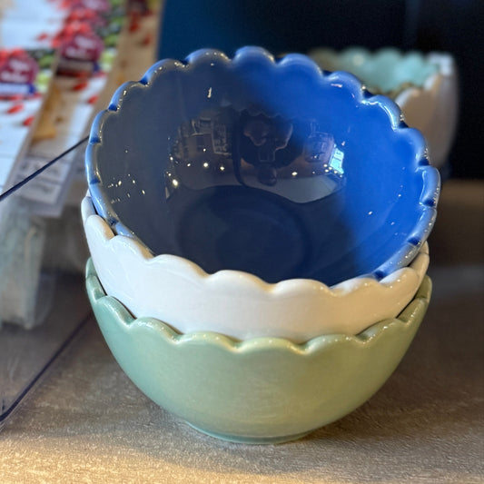 Vintage Bloom Dip Bowl