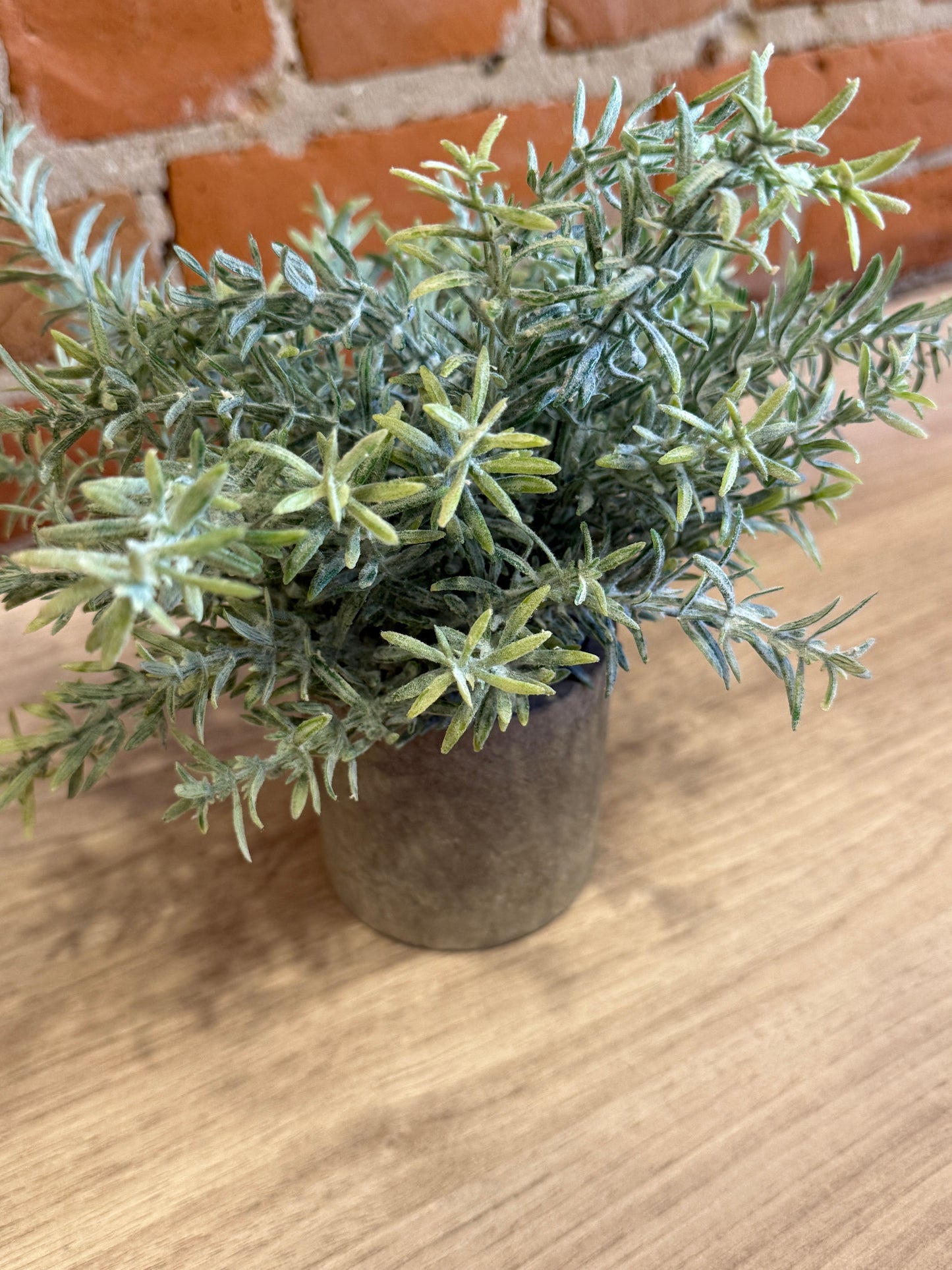 Mini Potted Faux Greenery – Stylish & Low-Maintenance Decor
