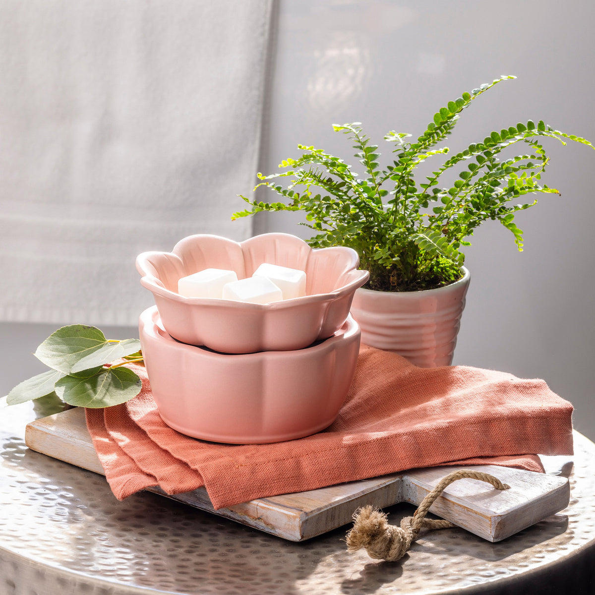 Petal Pink Ceramic 2 in 1 Candle and Wax Warmer