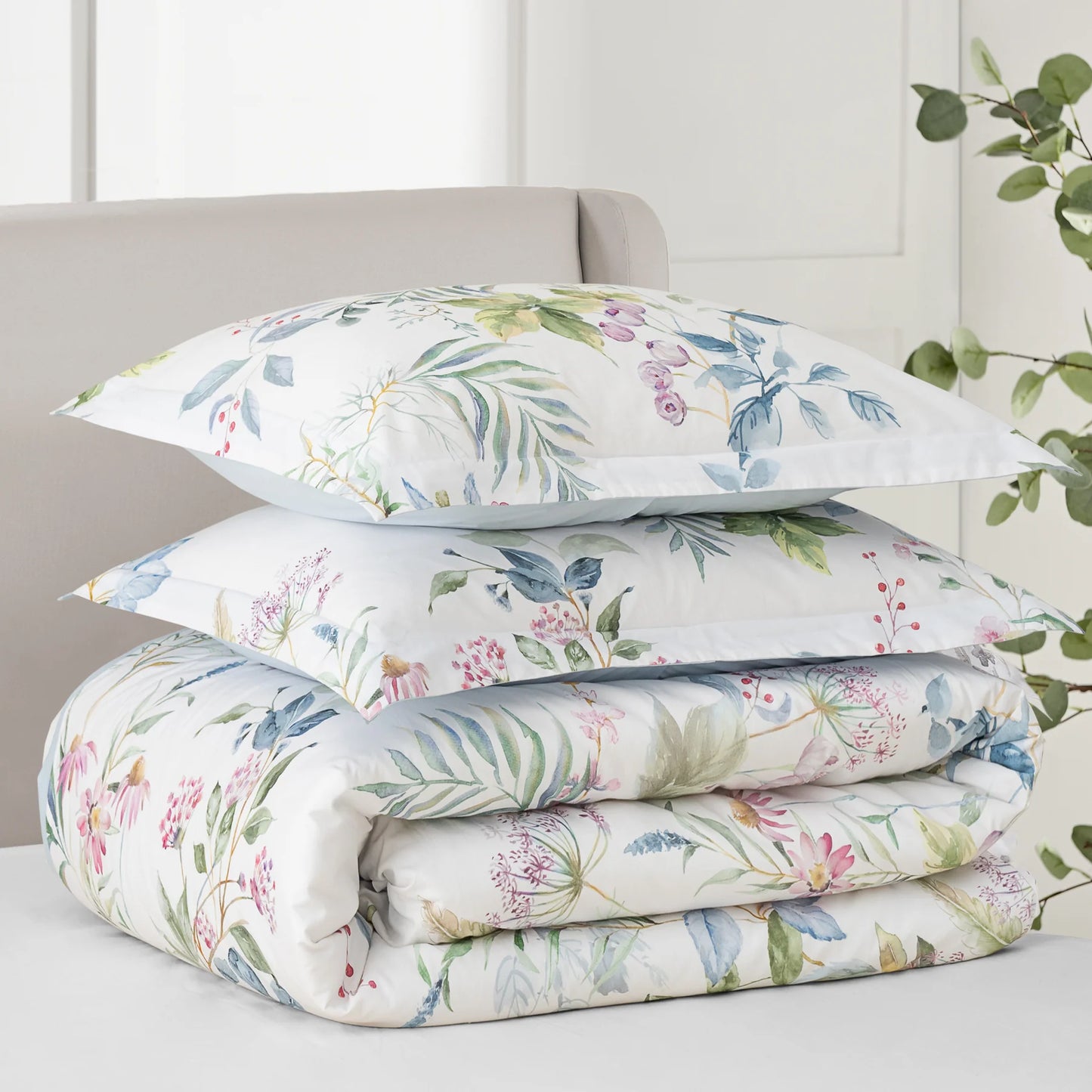 Seraphine Blooms Duvet Cover Set