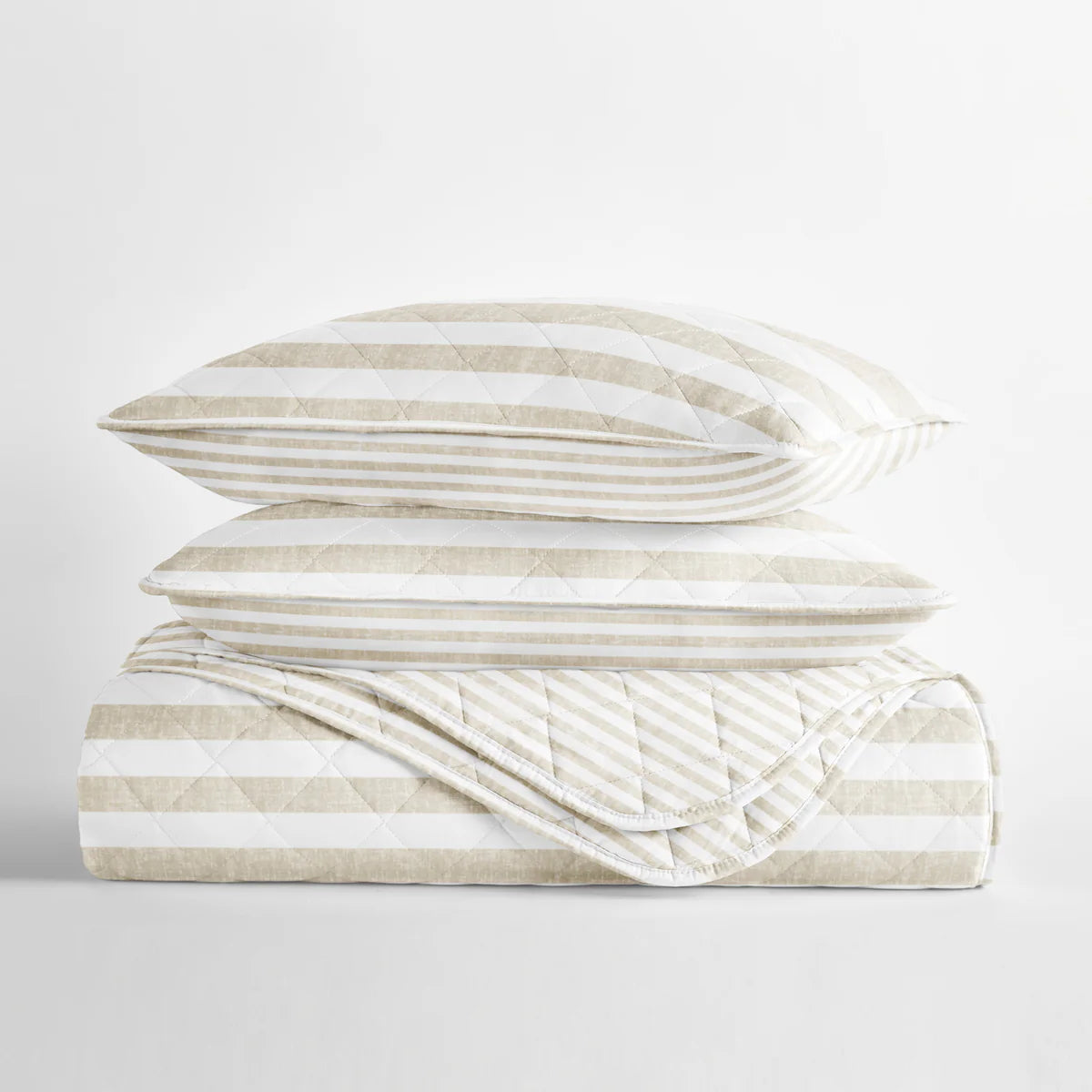 Classic Stripe Patterned Quilted Coverlet Set